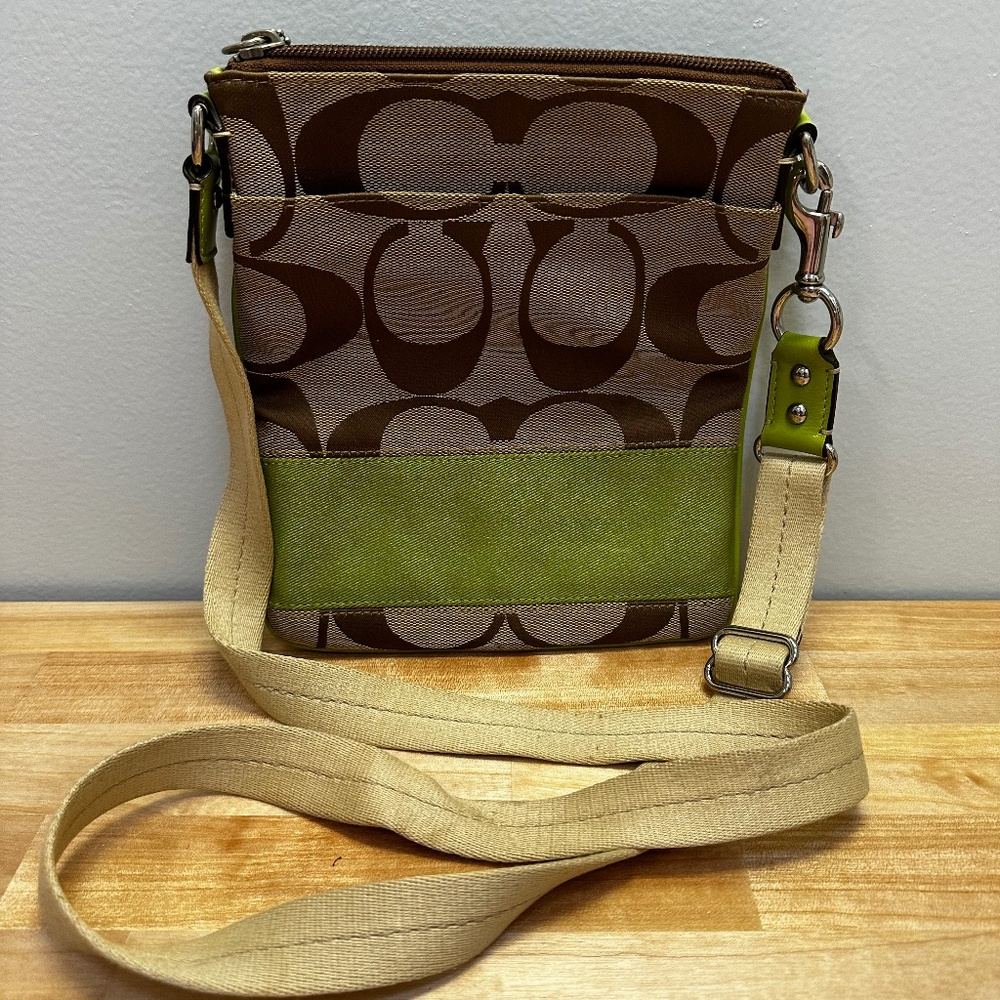 Coach Crossbody with adjustable strap - Used